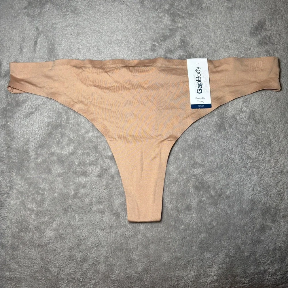 GapBody Everyday Thong Seamless Underwear Set of 6 Multi Color Small NWT